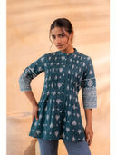 Teal color option, Currently selected