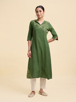 VISMAY - Green Embroidered Cotton Regular Kurta