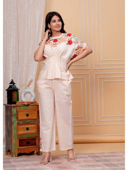 Cevara - Beige Desert Bloom Co-ord Set