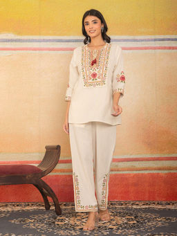 Cevara - Ivory Sunkissed Meadow Co-ord Set