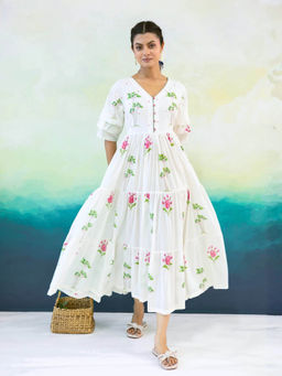 MoonTara - Women Ivory Floral Printed Maxi Tiered Dress