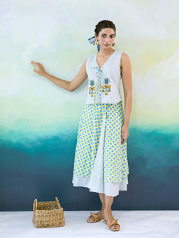 MoonTara - Women Blue Embroidered Top with Skirt Co-Ord Set
