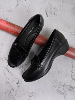 Ronnie Grey - Women Black Solid Loafers
