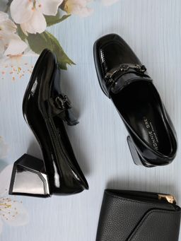 Ronnie Grey - Women Black Solid Loafers