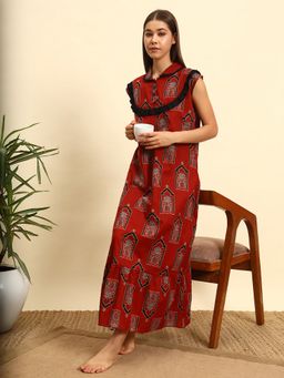 SEPHANI - Printed Sleeveless Maroon Nighty