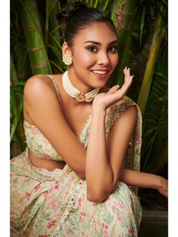 RIANA JEWELLERY - White Pearl Choker Set