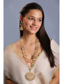RIANA JEWELLERY - Green Hangings With White Jadtar Stone Women's Wear Long Necklace Set