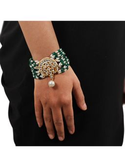 RIANA JEWELLERY - White Pearl Bracelet