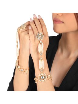 RIANA JEWELLERY - Stunning Bridal Hathphool