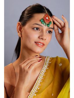 RIANA JEWELLERY - Pink Stone With White Pearl Maang Tikka