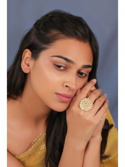 RIANA JEWELLERY - Gold Plated White Floral Ring