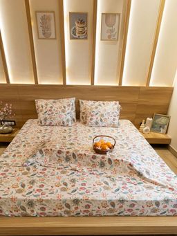 Reysha - Floral Printed Persian Garden 400 TC Cotton Bedsheet with 2 Pillow Covers