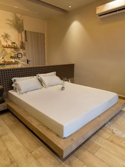 Reysha - Sand Beige 300 TC Long Staple Cotton King Bedsheet with 2 Pillow Covers