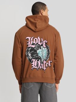 Bene Kleed - Men Relax Fit Kangaroo Pocket Graphic Printed Brown Hoodie