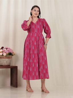 ARAMYA - Pink Soft Cotton Floral Print Kurta for Women