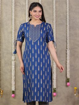 ARAMYA - Blue Viscose Foil Print Kurta for Women