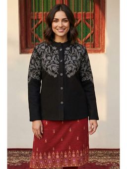 Aurelia - Black Embroidered Straight Winter Jacket