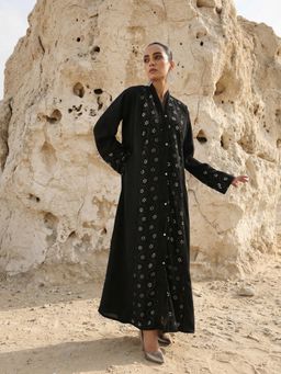 ISHIN - Rich Black Relaxed Abaya with Hijab