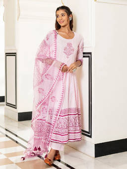 EverBloom - Inayat Light Pink Handblock Printed Flared Kurta With Pant & Dupatta (Set of 3)