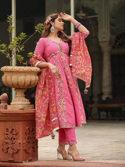 EverBloom - Gulabsah Pink Alia Cut Paneled Long Flared Kurta With Pant And Dupatta (Set of 3)