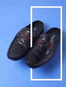 Mochi - Men Black Casual Loafers