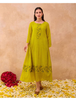 Taro India - Sunlilt Meadow Embroidered A Line Midi Dress