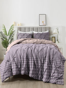 the White Moss - Grey Hannah Reversible Print Pinch Pleat AC Comforter & 2 Pillow Cover (King)