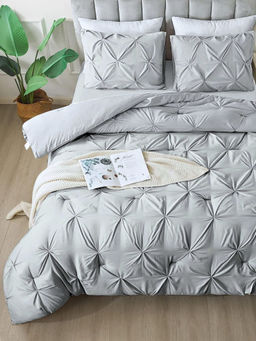 the White Moss - Grey Marquis Luxurious Pinch Pleated AC Room Comforter & 2 Pillow Covers (King)