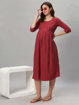 Mamma's Maternity - Maroon Stripes Printed Cotton Feeding Dress
