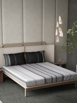 Ddecor Live Beautiful - Tribal Chic 100 Precent Cotton Double Bedsheet with 2 Pillow Covers - Black