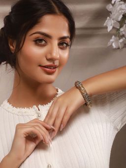 Saraf RS Jewellery - Silver Dual Toned Oxidised Filigree Minimal Stacks Kada ()