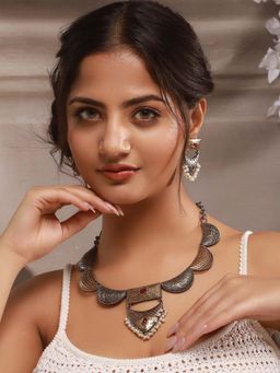 Saraf RS Jewellery - Silver Oxidised Red Stone and Pearl Beaded Filigree Fusion Hasli Jewellery Set