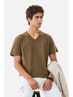 Snitch - Brown Solid Regular Fit T-Shirt