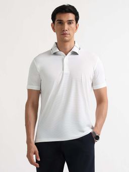 Arrow - White Solid Regular Fit Polo T-Shirt