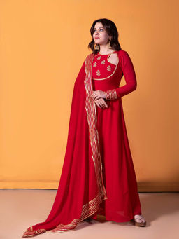 NUD - Red Chilli Anarkali Kurta with Dupatta (Set of 2)