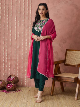 SANSKAR - Green Silk Blend Floral Embroidered Kurta and Pant with Dupatta (Set of 3)