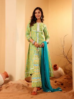 Varanga - Women Green A-Line Kurta Paired with Printed Palazzo and Chiffon Dupatta (Set of 3)