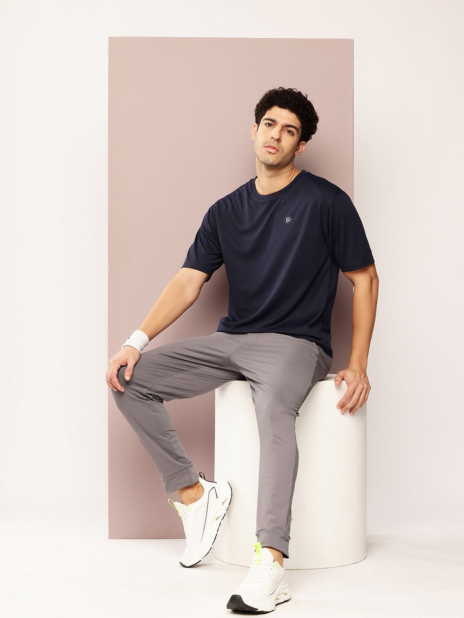 Men Short Sleeve Round Neck Navy Blue Oversized Polyester T-Shirt