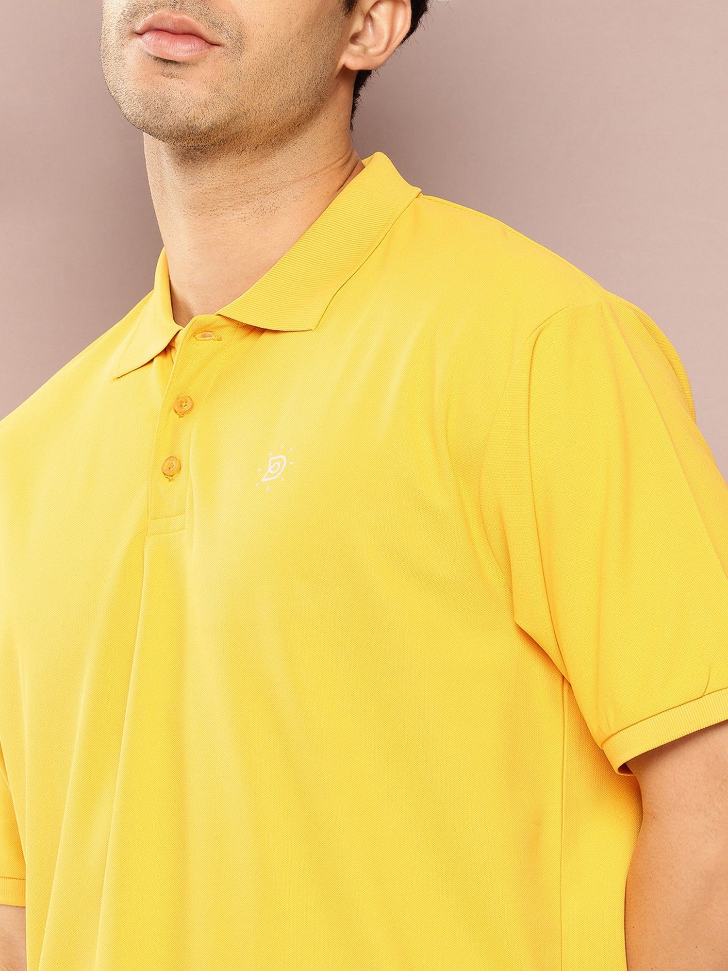 Men Short Sleeve Polo Neck Oversized Yellow Polyester T-Shirt