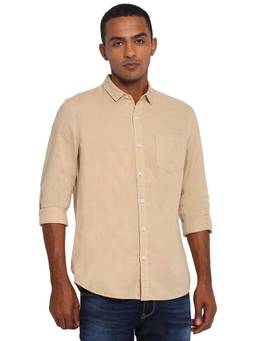 Lee - Men Beige Solid Slim Fit Shirt