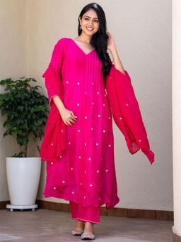 HOUSE OF JAMOTI - Pink Floral Anarkali Kurta with Pant and Dupatta (Set of 3)