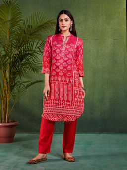 Vastramyaa - Womens Red Bandhani Printed Kurta with Trousers (Set of 2)