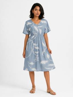 max - Blue Women Printed Knee-Length Dress