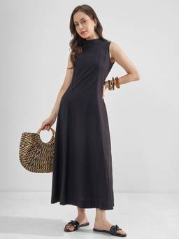 TOKYO TALKIES - Black A-Line Dress