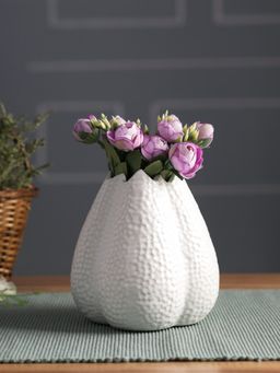 Tayhaa - White Ceramic Vase