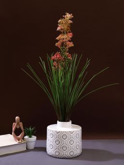 Tayhaa - White Arabic Artwork Ceramic Vase