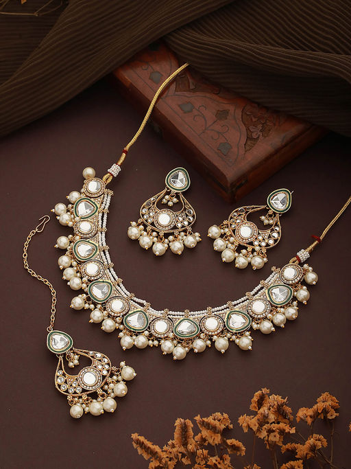 Aatmana White Gold Plating Necklace Set