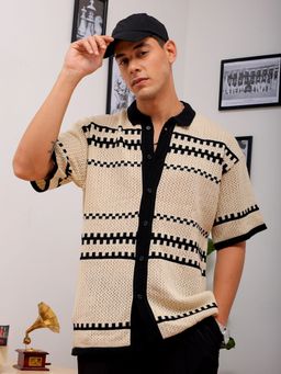 The Indian Garage Co - Men Relaxed Fit Self Design Half Sleeves Regular Collar Casual Shirt