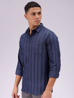 The Indian Garage Co - Men Slim Fit Striped Full Sleeves Cutaway Collar Casual Shirt