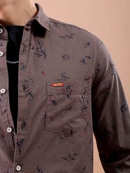 The Indian Garage Co - Men Slim Fit Graphic Print Full Sleeves Spread Collar Casual Shirt Brown